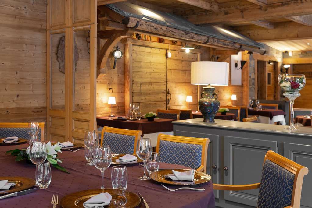 Brit Hotel Florimont Saint-Ferréol 레스토랑 사진